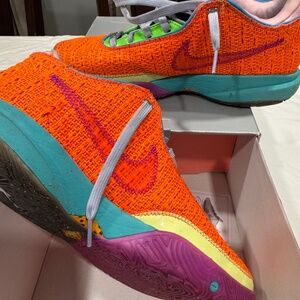 LeBron XX Total Orange/Vivid Purple